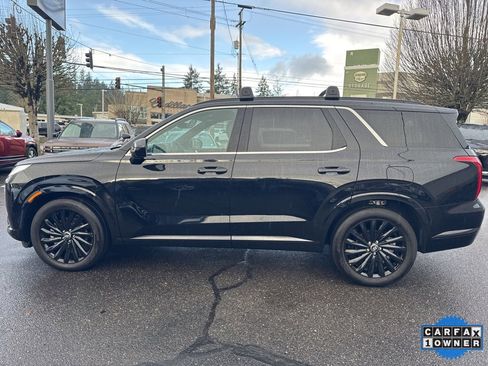 Used 2025 Hyundai Palisade Calligraphy image 4