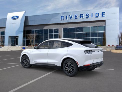 New 2026 Ford Mustang Mach-E Premium image 5