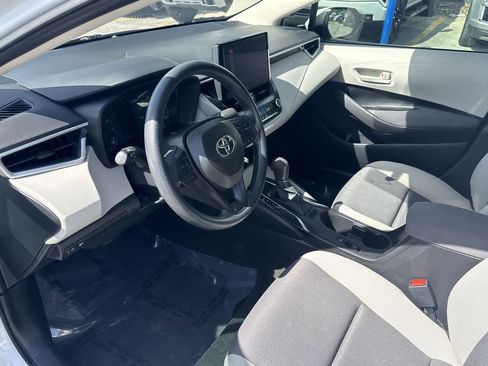 Used 2024 Toyota Corolla LE FWD image 13