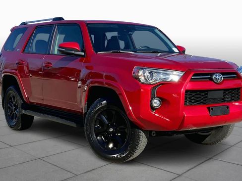 Used 2024 Toyota 4Runner SR5 Premium image 3