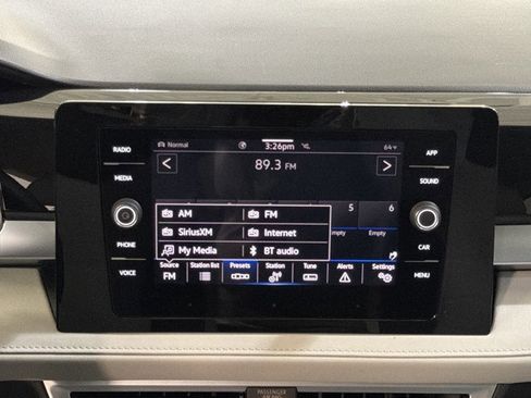 New 2026 Volkswagen Taos SE AWD/4WD image 31