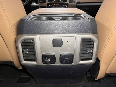 Used 2022 Ford F350 Lariat w/ Lariat Ultimate Package image 23
