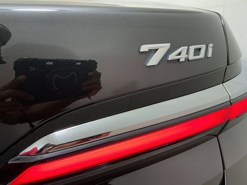 Certified 2023 BMW 740i 740i image 32