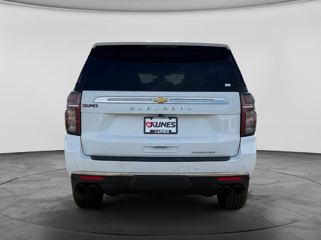 Used 2022 Chevrolet Suburban Premier AWD/4WD image 9