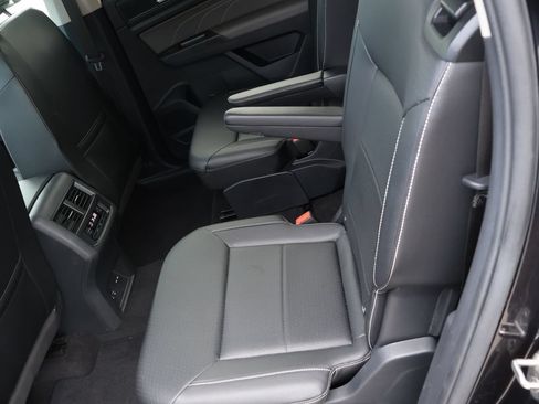 Used 2022 Volkswagen Atlas SE AWD/4WD image 19