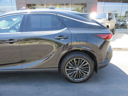 Used 2025 Lexus RX 350h w/ Convenience Package AWD/4WD image 4