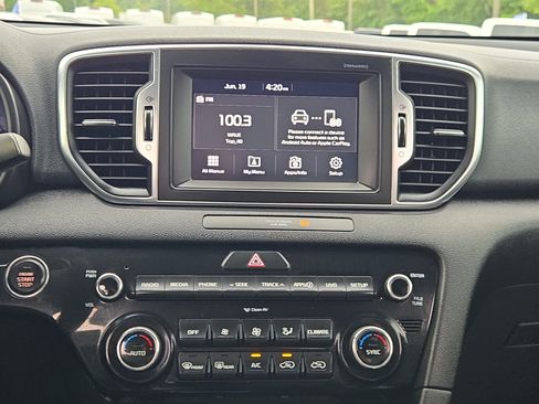 Used 2018 Kia Sportage EX w/ EX Sport Appearance Package FWD image 16