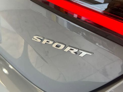 Used 2025 Honda Civic Sport image 11