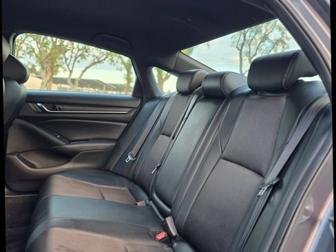 Used 2019 Honda Accord Sport image 7
