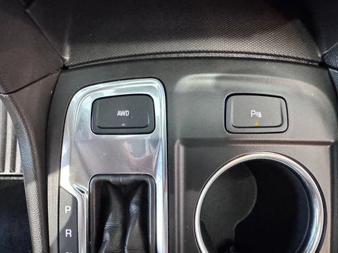 Certified 2023 Chevrolet Equinox LT AWD/4WD image 18