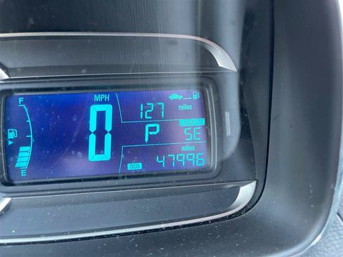 Used 2015 Chevrolet Trax LT w/ LT Sun and Sound Package FWD image 14
