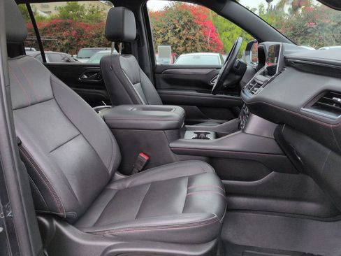 Used 2022 Chevrolet Suburban RST w/ Luxury Package AWD/4WD image 30