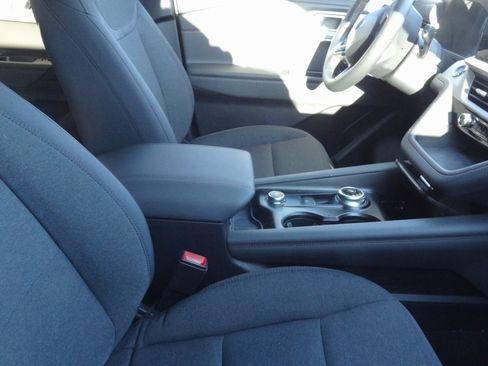 Certified 2025 Ford Explorer Active image 10