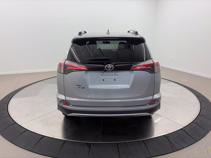 Used 2016 Toyota RAV4 SE AWD/4WD image 4