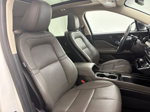 Used 2023 Lincoln Corsair Grand Touring w/ Equipment Group 302A AWD/4WD image 22