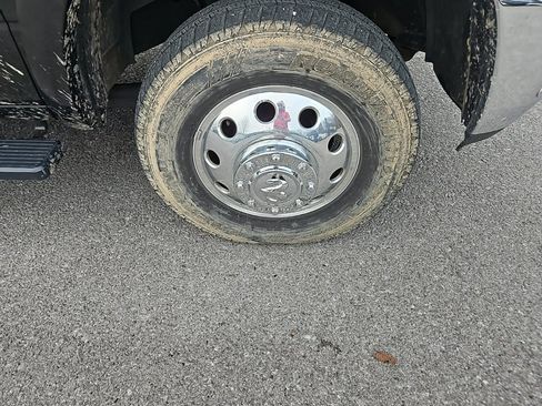 Used 2016 RAM 3500 Laramie image 11