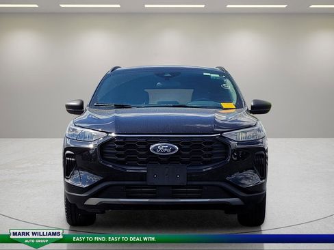 Used 2025 Ford Escape ST-Line AWD/4WD image 9
