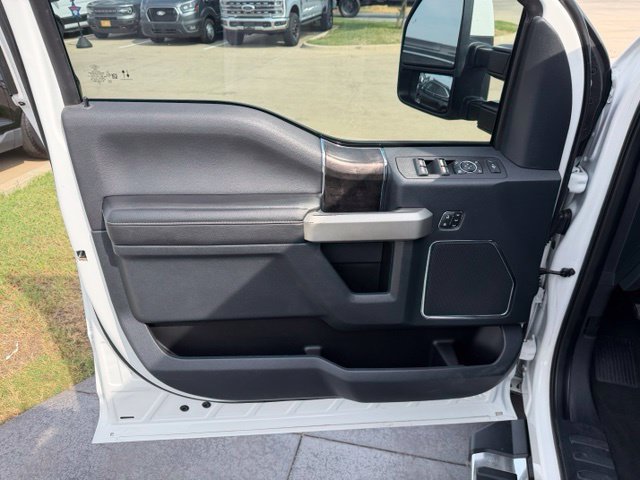Used 2022 Ford F350 Lariat w/ Lariat Value Package AWD/4WD image 9