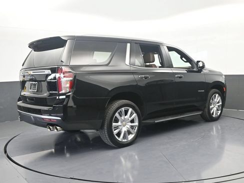 Used 2023 Chevrolet Tahoe High Country AWD/4WD image 6