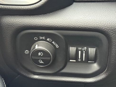 Used 2022 RAM 2500 Laramie image 28