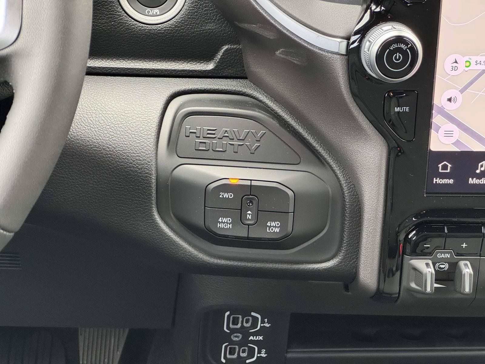 New 2025 RAM 2500 Big Horn AWD/4WD image 7