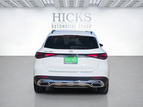 New 2026 Mercedes-Benz GLC 300 image 6