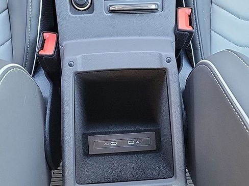 Certified 2022 Volkswagen Arteon SEL image 37