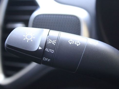 New 2025 Kia Soul LX image 21