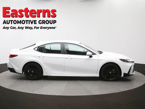 Used 2025 Toyota Camry SE FWD image 44