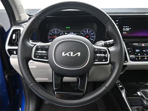 Used 2022 Kia Sorento SX image 28