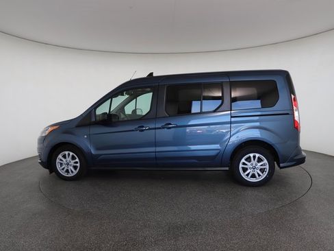 Used 2020 Ford Transit Connect XLT image 7