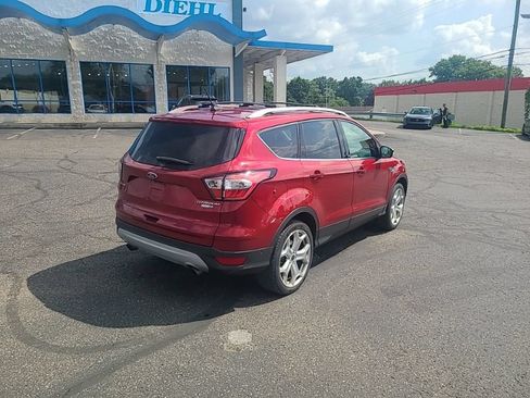 Used 2018 Ford Escape Titanium AWD/4WD image 5