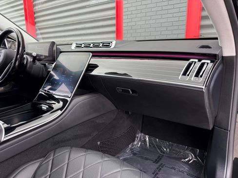 Used 2021 Mercedes-Benz S 580 4MATIC Sedan w/ Warmth & Comfort Package image 44