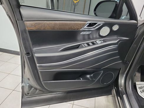 Used 2024 Genesis GV80 3.5T w/ Prestige Package image 45