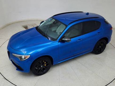 Used 2020 Alfa Romeo Stelvio Ti w/ Nero Edizione image 81