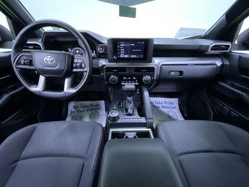 Used 2026 Toyota 4Runner SR5 image 18