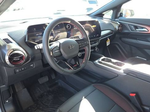 New 2026 Chevrolet Equinox EV RS FWD image 14
