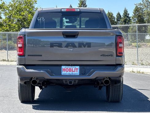 New 2026 RAM 1500 4x4 Crew Cab image 4