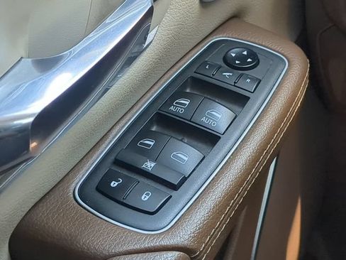 Used 2021 RAM 1500 Laramie RWD image 28