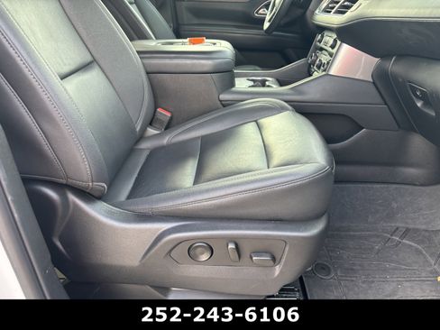 Used 2023 Chevrolet Tahoe LT w/ LT Signature Package image 7
