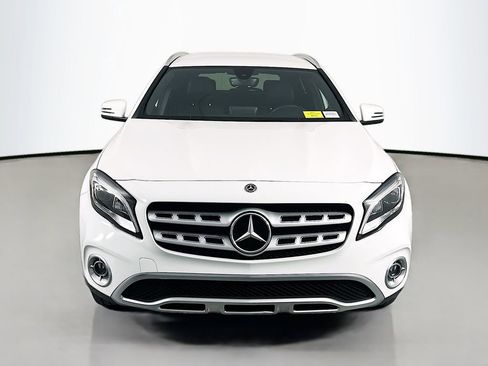 Used 2020 Mercedes-Benz GLA 250 w/ Premium Package image 2