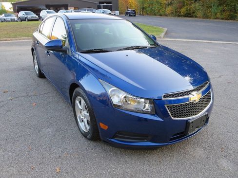 Used 2012 Chevrolet Cruze LT image 11