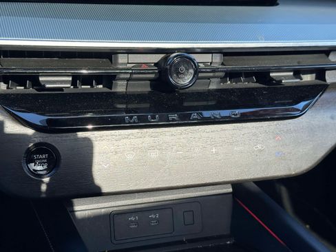 Used 2025 Nissan Murano SL AWD/4WD image 24