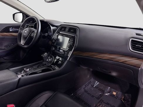 Used 2018 Nissan Maxima Platinum FWD image 30