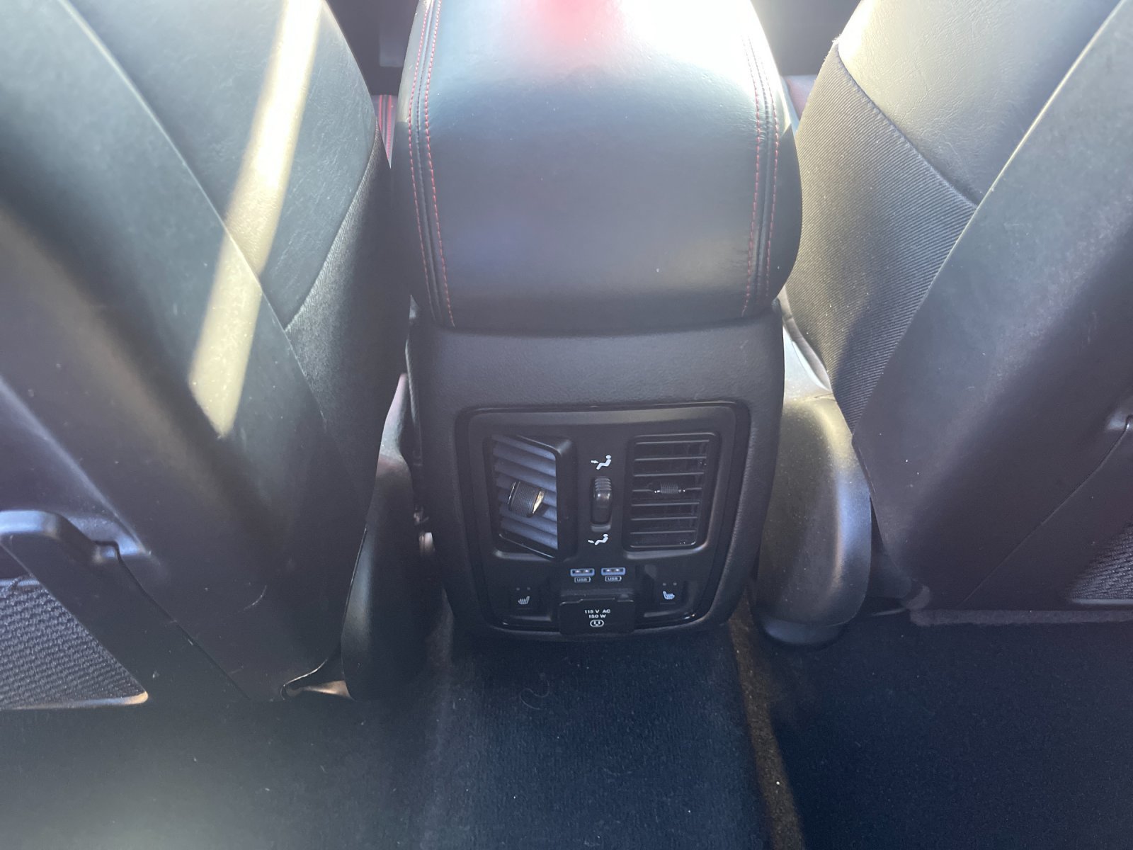 Used 2025 Dodge Durango R/T AWD/4WD image 14