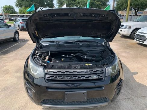 Used 2016 Land Rover Discovery Sport SE AWD/4WD image 21