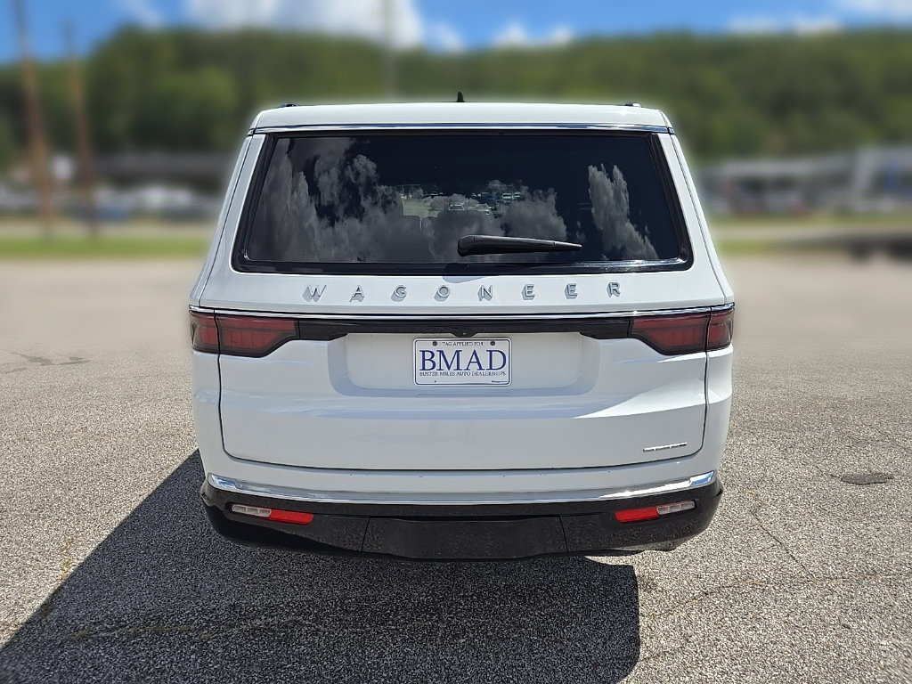 Used 2024 Jeep Wagoneer Series II AWD/4WD image 12