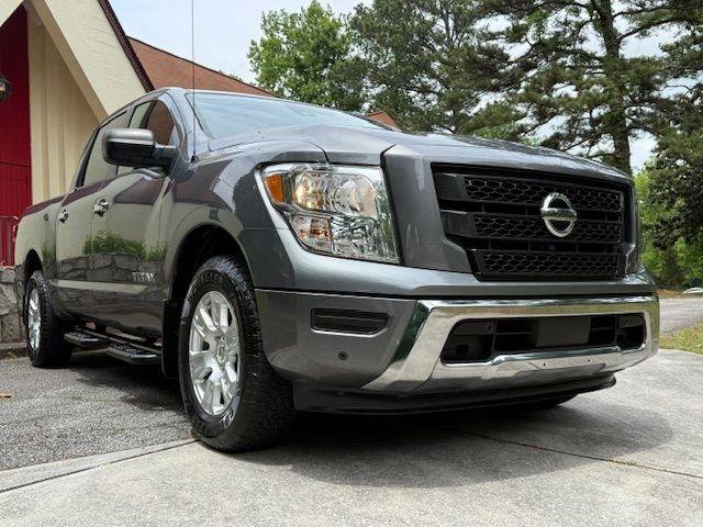 Used 2021 Nissan Titan SV w/ SV Convenience Package RWD image 31