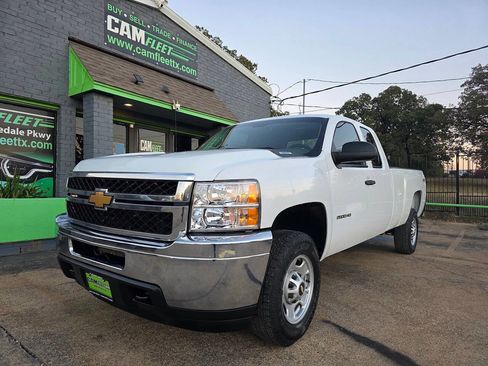 Used 2013 Chevrolet Silverado 2500 W/T image 2