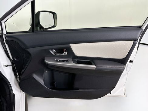 Used 2017 Subaru Crosstrek 2.0i Limited image 33